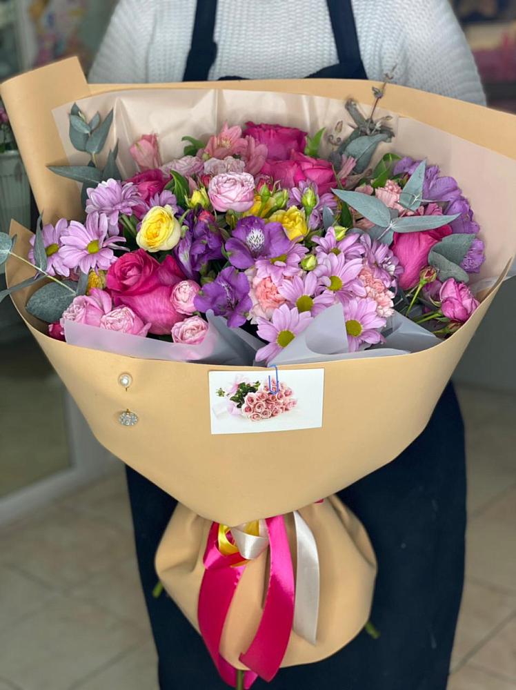 Букет цветов из: Хризантемы, Гвоздики и Альстромерии в Злынке