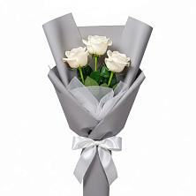Букет 3 белые розы в Злынке