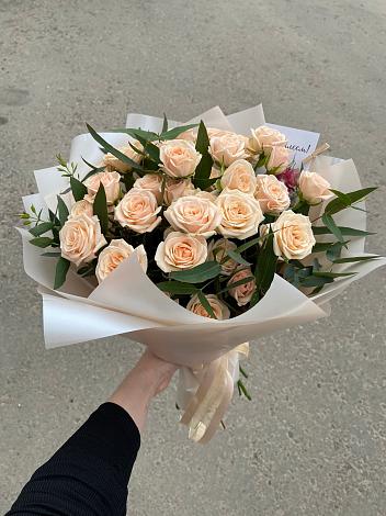 Букет Кремовые розы Латте в Злынке