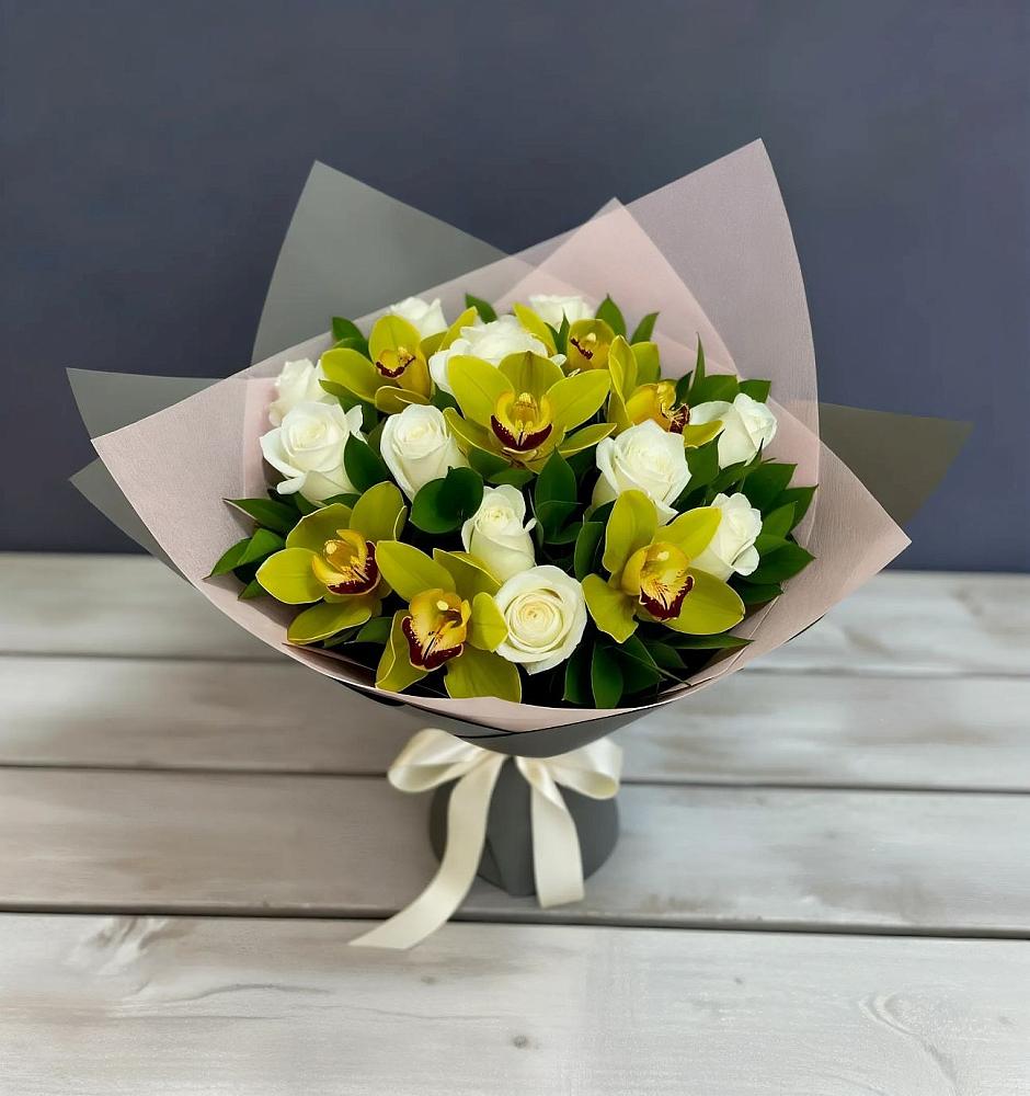 Букет цветов из: Орхидеи и Розы в Злынке