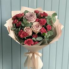 Букет цветов из:  Гвоздики и Розы в Злынке