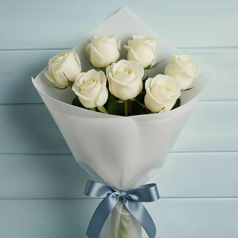 Букет 7 Белых роз Эдлесс Лав в Злынке