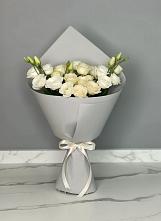 Букет цветов из:  Розы и Лизиантусы #REPLACE_PRED# Злынке